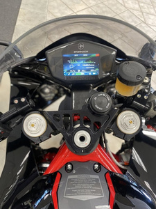 มอเตอร์ไซค์ Energicas Standard ปี 2023 สำหรับ RS ปรับแต่งได้ รองรับ OEM ระดับอุตสาหกรรม ความจุแบตเตอรี่ 21.5 กิโลวัตต์ชั่วโมง รับประกัน 10 ปี บริการทางการเงินในสหรัฐอเมริกา ปี 2023 - Product Image 4