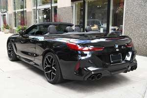 M8 2024 Seminuevo, Negro, Caja de Cambios Automática, Motor de Aspiración Natural, Tracción en las Cuatro Ruedas, Convertible de Cuero, Euro IV, Techo Panorámico - Product Image 5