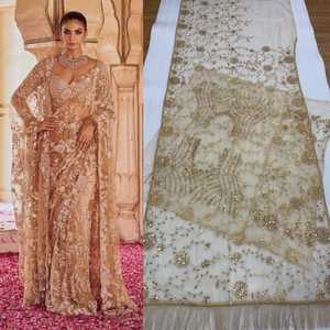 Sari indien de designer Bollywood, tissu exclusif haut de gamme, broderie lourde, travail de sequins, élégant, pour mariage, cérémonie, fête. - Product Image 2