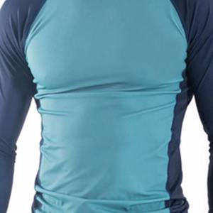 Camiseta de Protección Solar Duradera de Tela Elástica para Deportes Acuáticos, Ofrece Protección Solar de Espectro Completo con un Índice UPF 50+, Secado Rápido - Product Image 5