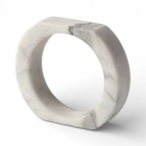 Anillos de Servilleta de Piedra Blanca Mate Suave con Diseño Redondeado Tallado a Mano para Decoración de Comedor Minimalista Única - Product Image 5