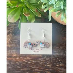 Pendientes Colgantes de Plata de Ley con Múltiples Piedras y Diseño de Oso Hechos a Mano por Zuni, Pendientes de Animales para Regalo - Product Image 1