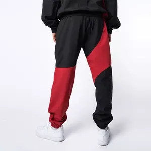 Vente en gros Veste personnalisée Pantalon de survêtement Survêtement en polyester et coton Costume pour homme Vêtements personnalisés pour homme de qualité réfléchissante Vêtements pour homme - Product Image 5