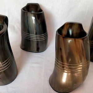 ANIMAL TAQI CRAFT - Elegante Jarra de Cerveza Hecha a Mano con Cuerno de Búfalo Natural, Color y Tamaño Personalizables, Duradera para Fiestas y Regalos Empresariales - Product Image 3