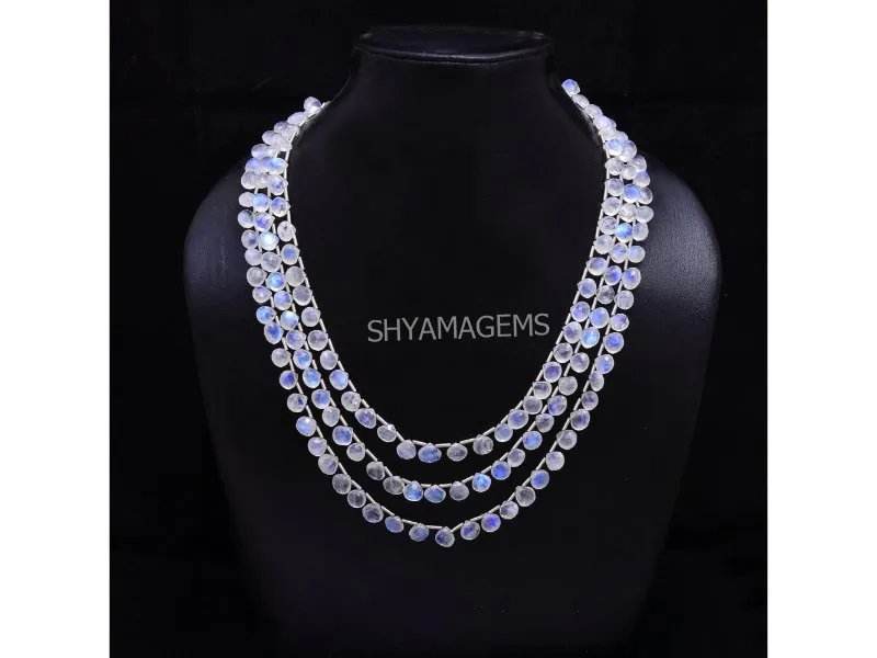 เช่นเดียวกับภาพ