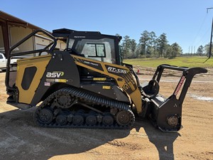 Achetez un mini-chargeur compact professionnel ASV RT35 avec moteur diesel haute performance, garantie de 4 ans, moteur Yanmar - Product Image 5