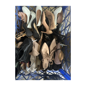 Zapatos Elite Seminuevos Mujer Colección Número de Modelo Calzado Usado - Product Image 4