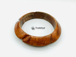 Bracelets en bois faits à la main pour dames bijoux de mode exportation en gros par Tradebyd - Product Image 4