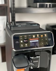 Cafetera Philips 5500, 5400, 5300, 2200, 3200, 4300 Latte Go Espressoo (EP5544/50), Cafetera DeLonghi Eletta - Product Image 5