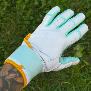 Guantes de Bateo de Béisbol Profesionales Personalizados con Logotipo, Ligeros, Transpirables y Duraderos, Modelo Pro Classic para Béisbol y Sóftbol - Product Image 1