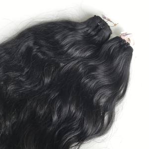 Colores personalizados ondulados naturales de cabello virgen alineado con cutícula vietnamita para extensiones de cabello y fabricación de pelucas - Product Image 5