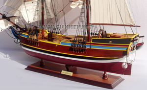 Maqueta de Barco Náutico de Madera de EE. UU. - LADY WASHINGTON, Decoración Pintada a Mano, la Mejor Opción para Regalos Empresariales y Coleccionables - Product Image 3