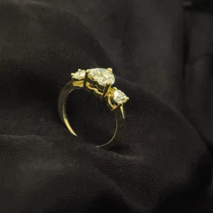 สายรัดหัวใจ CVD ประดับเพชรสีทอง14K แหวนน่ารักเรียบง่ายพร้อมใบรับรอง IGI สำหรับผู้หญิง - Product Image 1