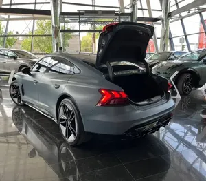 RS e-<span class=keywords><strong>tron</strong></span> <span class=keywords><strong>GT</strong></span> in condizioni immacolate - Product Image 4