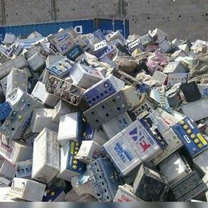 Déchets de batteries au plomb entièrement déchargées, métaux lourds usagés - Product Image 2