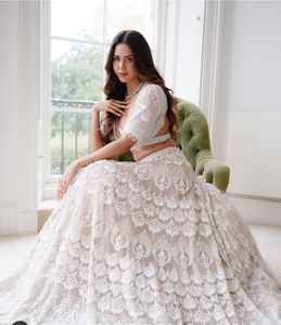 Hermoso estampado dibujado a mano de piel sintética para mujer Formal Choli Trending Wedding Lehenga Collection para adultos Indian Pakistani - Product Image 4