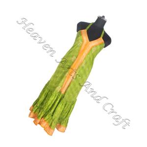 Nouveautés Robe à col en V Robe longue élégante et décontractée pour femmes Robe d'été de plage sari à imprimé vintage sans manches personnalisée - Product Image 3