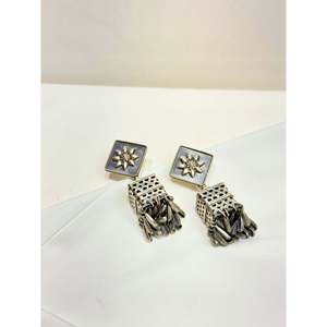 ต่างหูเงินแท้ 925 รุ่น Tridha Vintage ทรงสี่เหลี่ยม ดีไซน์แบบจัมก้าและแบบแชนเดอเลียร์ เหมาะสำหรับงานแต่งงาน - Product Image 4