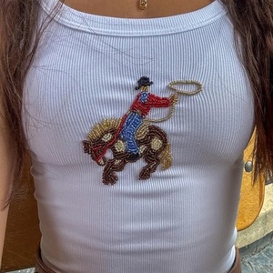 เสื้อกล้ามปักลูกปัดเม็ดเล็กเก๋ไก๋ งานฝีมือแฟชั่น ของขวัญทำมือ เสื้อกล้ามปักลูกปัดเม็ดเล็กสำหรับฤดูร้อน - Product Image 2