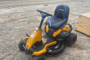 Cortadora de Césped a Gasolina de 2 Tiempos y 125cc con Asiento y Cuchilla Rotatoria de Acero - Product Image 5