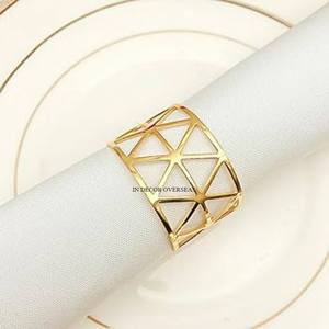 Anneaux de serviette de luxe en aluminium coulé de haute qualité plaqués or, best-sellers, pour les mariages et les fêtes, accessoires de décoration de table - Product Image 1