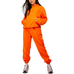 Chándales de diseño personalizado para mujer, ropa de moda impresa de alta calidad, precio bajo, hechos en Pakistán, recién llegados - Product Image 1