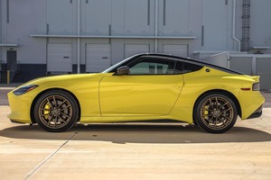 Nissan Z Proto Spec 2023 Usado Premium ~160 Millas - Product Image 2