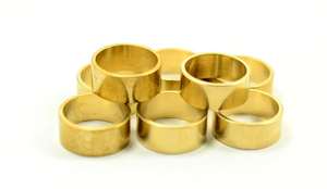 Anneaux de serviette en rotin élégants Expérience culinaire raffinée Décoration de table en osier - Product Image 3