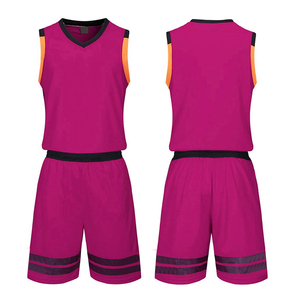 Uniforme de basket-ball personnalisé pour les jeunes vêtements de sport en polyester BSCI avec uniforme de sport d'équipe personnalisé imprimé - Product Image 5