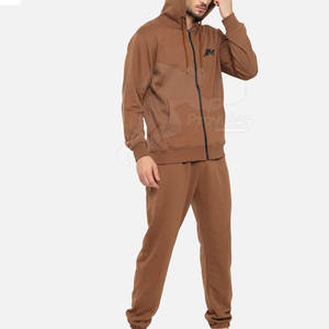 Chándal de invierno de alta calidad para hombre con logotipo personalizado con capucha y patrón sólido MOQ bajo Top List Último estilo - Product Image 2