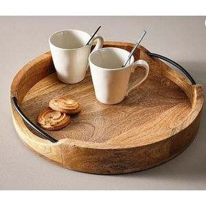 Plateau de service en bois de luxe fait main pour la maison et les restaurants, idéal pour un service alimentaire élégant et une présentation raffinée au quotidien - Product Image 6