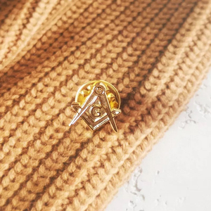 Acero Inoxidable Tradicional Masónico para Insignias - Regalia Ceremonial Personalizada para Masones - Product Image 4