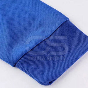 Uniforme acolchado de portero con secado rápido y costuras duraderas Uniforme acolchado de portero de Fútbol Profesional - Product Image 5