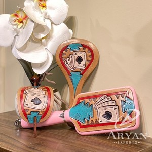 ขายร้อน 2024 ผู้หญิงจริงHandmadeแกะสลักดาดฟ้าของการ์ดหนัง 3 ชิ้นแปรงผมกระจกมือ & Hair Stickชุดโต๊ะเครื่องแป้ง - Product Image 1