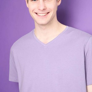 เสื้อยืดผู้ชายคอวีแบบรัดรูปแห้งเร็วเสื้อยืดแขนสั้นลำลองน้ำหนักเบาระบายอากาศได้ดีโลโก้ออกแบบได้ตามต้องการฤดูร้อน - Product Image 3