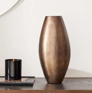 Hot Selling Decorative and Gifting Item Table Top Flower <b>Vase</b> for Home Decoration in Luxury Design - Product Image 5