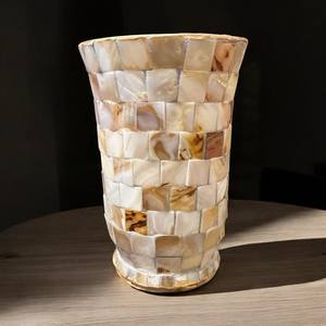 แจกันตั้งโต๊ะงานฝีมือดีไซน์ทันสมัย ประดับด้วยมุกและกระจกโมเสค - Product Image 4