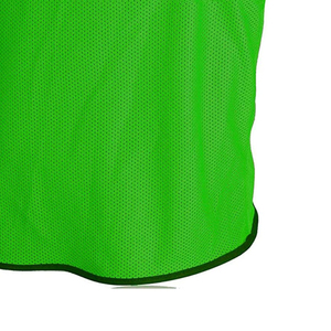 Promoción Cantidad a granel Precio al por mayor Chaleco de entrenamiento de fútbol unisex Verano 100% Poliéster Secado rápido Transpirable Ligero - Product Image 3