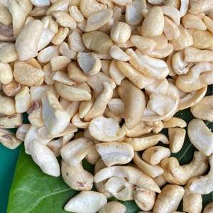 ซันติโก้เม็ดมะม่วงหิมพานต์จากเวียดนาม WW320 Ww180เม็ดมะม่วงหิมพานต์ WW450บรรจุภัณฑ์ - Product Image 1