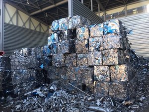 Déchets d'acier inoxydable 316/304/201 de haute qualité, pureté 99,95 %, qualité supérieure, provenant de voies ferrées, excellents pour la fusion, prix attractif, HMS1 - Product Image 4