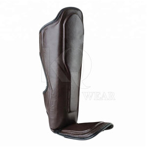 Protège-tibias en cuir classiques, protection professionnelle, légers, robustes, durables, ajustement confortable, parfaits pour l'entraînement au football - Product Image 5