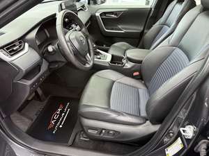 Toyota Rav4 2024 d'occasion, 4 cylindres, puissance (218 ch), transmission automatique, 4x2, Euro6, hybride, conduite à gauche - Product Image 2