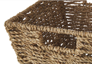 Handwoven <b>Seagrass</b> <b>Storage</b> <b>Basket</b> with Decorative Woven Heart in the Middle for Home, Shelves and Pantry Made in Vietnam - Product Image 2