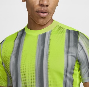 Conjunto de Uniforme de Fútbol Personalizado, Transpirable y Cómodo, de Secado Rápido, Diseño Profesional, Jersey de Fútbol de Poliéster, Bordado Personalizado Disponible - Product Image 5