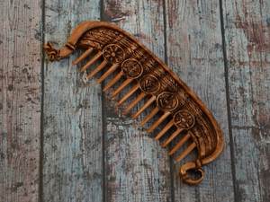 หวีไม้คุณภาพสูง เป็นมิตรกับสิ่งแวดล้อม ซี่กว้าง หวีเรียบเนียน สำหรับการดูแลเส้นผมแบบธรรมชาติ ใช้ได้ทุกวัน ราคาประหยัด - Product Image 4