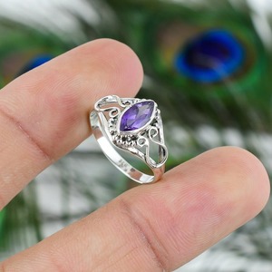 Mejor diseño clásico hecho a mano amatista piedra preciosa cabujón anillo 925 sólida plata esterlina 925 Plata estampada joyería de plata de moda - Product Image 2
