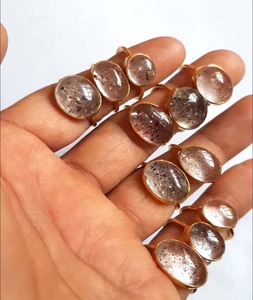 Bague de forme ovale lisse Super Seven naturelle Bague en argent sterling 925 plaqué or 12-16mm Bague de déclaration de prix de gros - Product Image 1