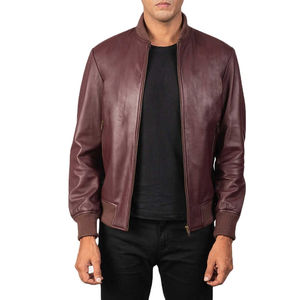 Veste en cuir de toile à capuche OEM personnalisée, vente en gros de conception durable, multi-poches, personnalisation de couleur de gravure de logo - Product Image 1