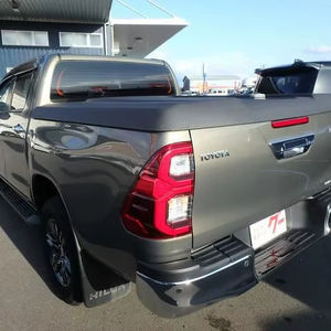 Toyota Hilux Z SUV 2023, boîte manuelle, moteur turbo diesel, sièges en cuir, jantes R16, intérieur foncé, à vendre - Product Image 1