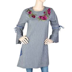 Blusa a cuadros bordada para mujer - Negra y verde - Product Image 1